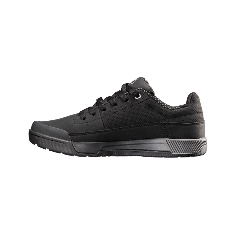 ČevljiFlat 2.0 Stealth
